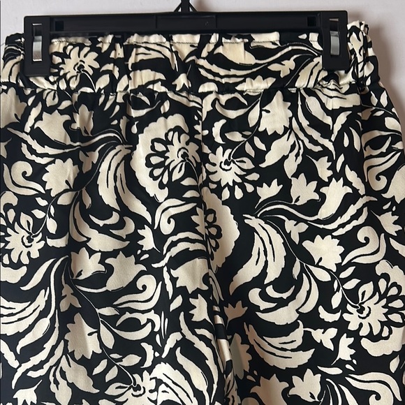 Philosophy Women's Wide Legs Black Ivory Floral  Print Pants Elastic Waist Sz XS - Picture 7 of 9